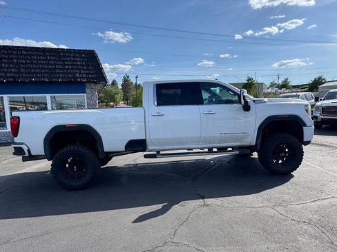 Used 2023 GMC Sierra 3500 Denali w/ Denali Ultimate Package AWD/4WD image 13