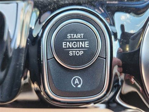 Certified 2026 Mercedes-Benz GLA 250 4MATIC image 24
