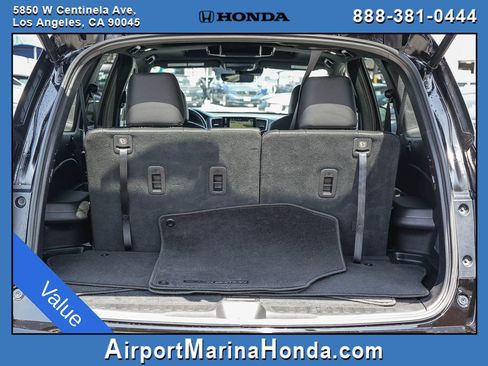 Used 2020 Honda Pilot Black Edition image 17