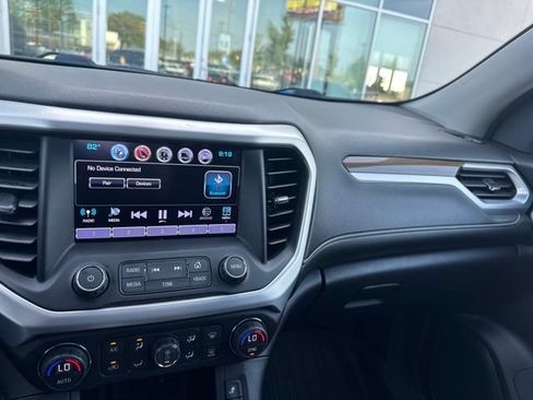 Used 2018 GMC Acadia SLE w/ Driver Alert Package I FWD image 6