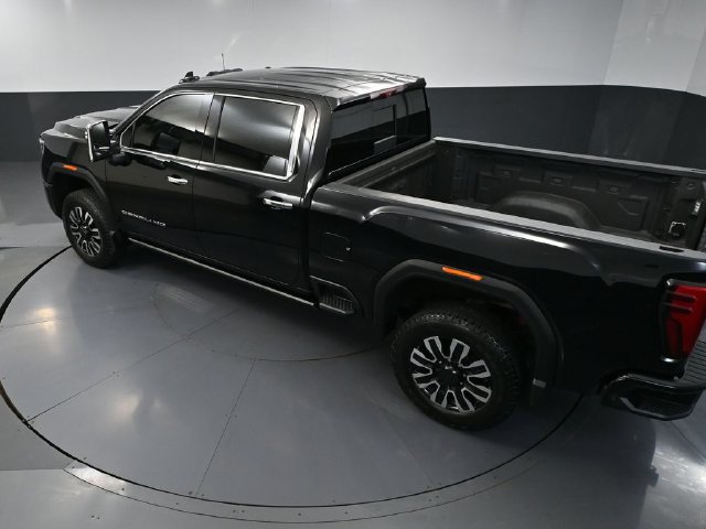 Used 2024 GMC Sierra 3500 Denali Ultimate AWD/4WD image 53