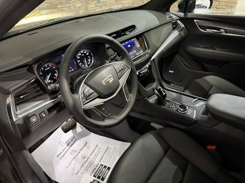 Used 2024 Cadillac XT5 Luxury w/ LPO, Floor Liner Package image 27
