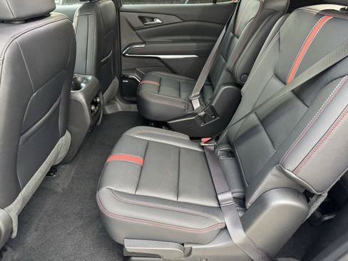 New 2026 Chevrolet Traverse RS image 6