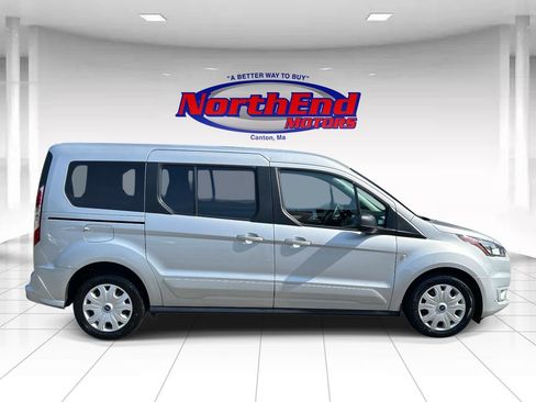 Used 2022 Ford Transit Connect XLT FWD image 2