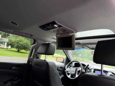 Used 2018 GMC Yukon SLT w/ Open Road Package image 13