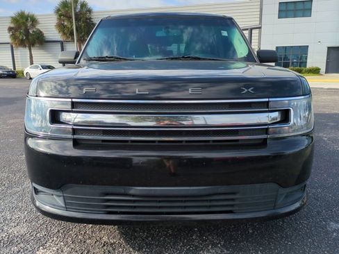 Used 2017 Ford Flex SE image 9
