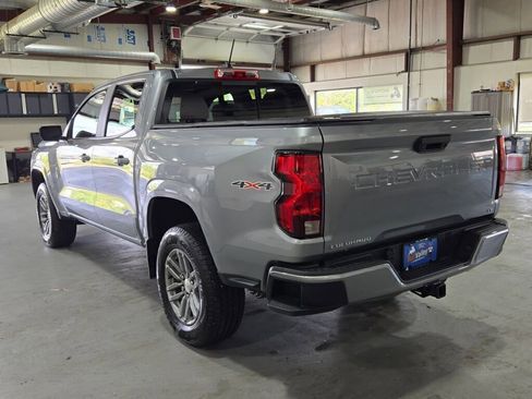 Used 2024 Chevrolet Colorado LT w/ LT Convenience Package II image 17