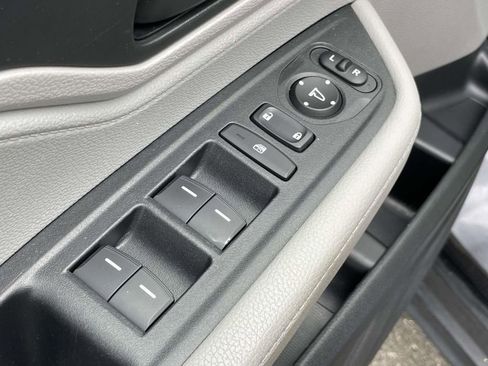 Used 2018 Honda Odyssey EX-L image 17