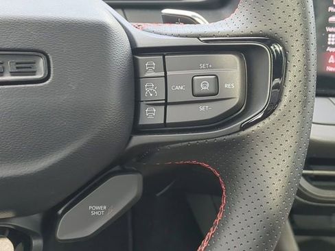 Used 2025 Dodge Charger R/T w/ Sun & Sound Package image 30