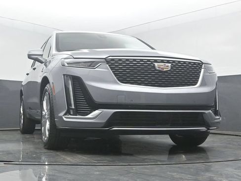Certified 2025 Cadillac XT6 Premium Luxury w/ Technology Package AWD/4WD image 56