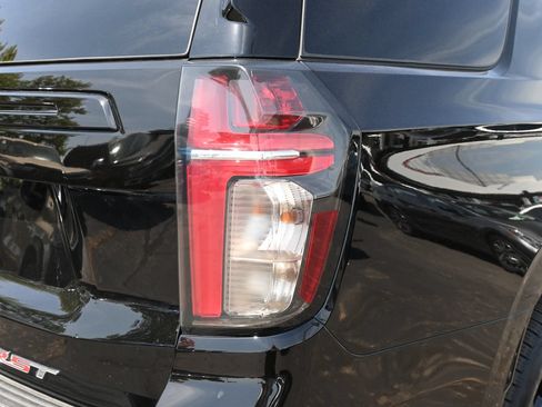 Used 2024 Chevrolet Tahoe RST w/ Luxury Package RWD image 22