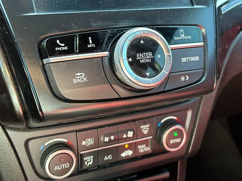 Used 2022 Acura ILX image 30