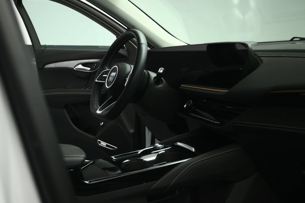 Used 2025 Buick Envision Sport Touring AWD/4WD image 57