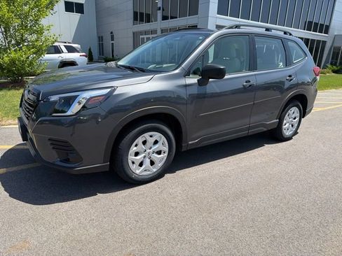 Used 2023 Subaru Forester AWD/4WD image 1