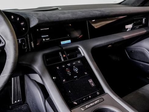 Certified 2025 Porsche Taycan Turbo GT image 21