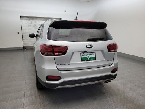 Used 2020 Kia Sorento EX FWD image 6