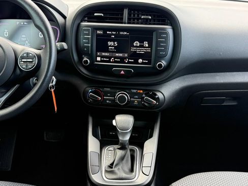 Used 2023 Kia Soul LX w/ LX Technology Package image 31