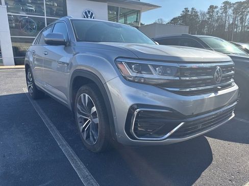 Certified 2023 Volkswagen Atlas Cross Sport SEL Premium R-Line image 4