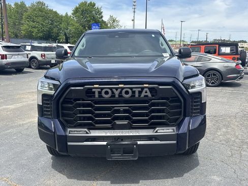 Used 2022 Toyota Tundra SR5 w/ Convenience Package RWD image 2