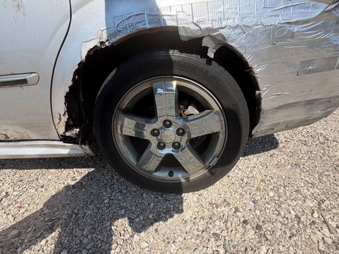 Used 2006 Chevrolet Malibu LTZ FWD image 9