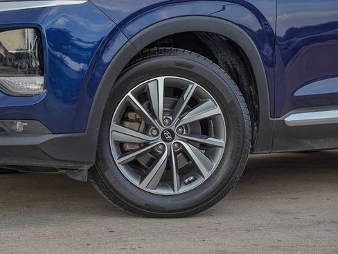 Used 2019 Hyundai Santa Fe Limited image 2