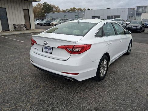 Used 2015 Hyundai Sonata SE image 8