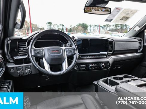 Used 2025 GMC Sierra 1500 SLT AWD/4WD image 28