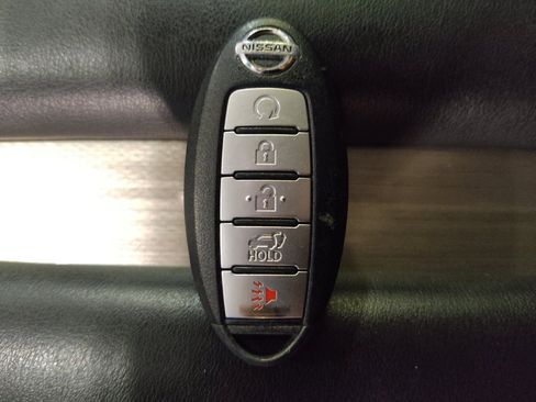 Used 2018 Nissan Murano SL w/ Moonroof Package FWD image 32