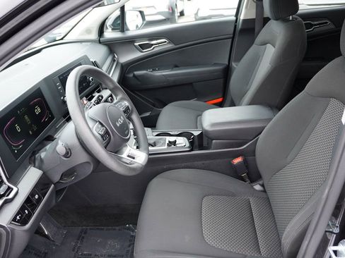Certified 2023 Kia Sportage LX image 16