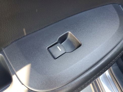 Certified 2026 Honda HR-V LX image 16