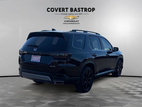 Used 2023 Honda Pilot Elite image 5