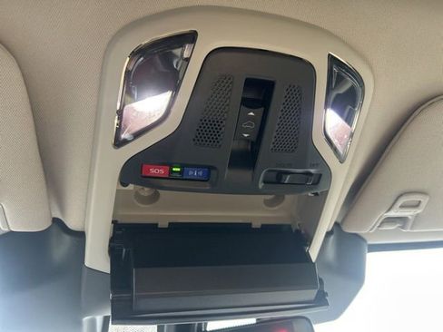 Used 2024 Subaru Outback Limited XT image 23