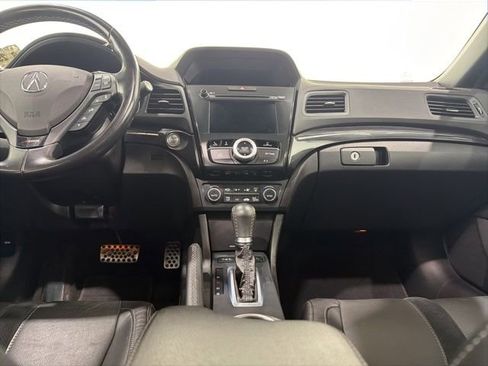 Certified 2020 Acura ILX w/ Premium & A-SPEC Package image 35