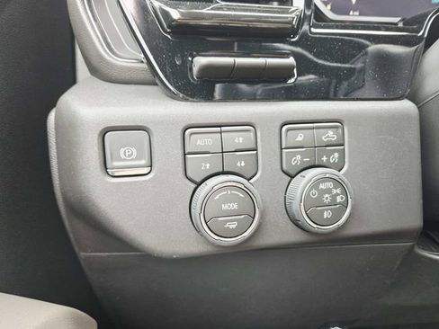 New 2026 Chevrolet Silverado 1500 ZR2 w/ LPO, Dark Essentials Package AWD/4WD image 34