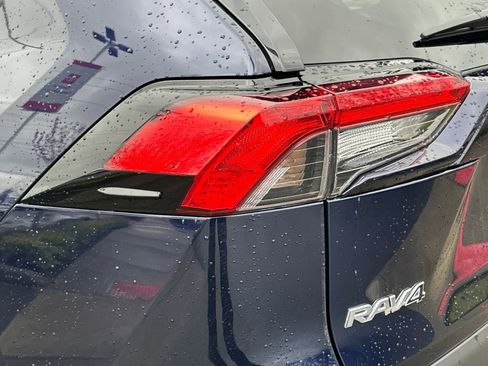 Certified 2025 Toyota RAV4 XLE image 10