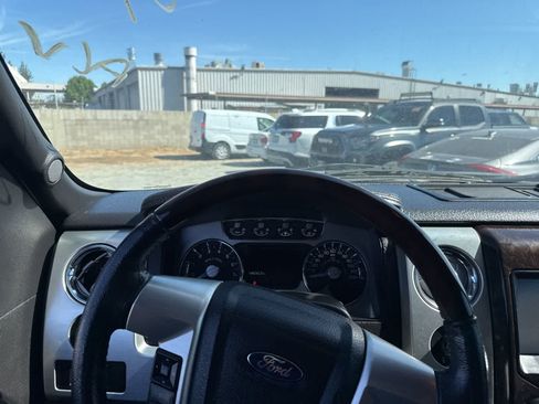 Used 2013 Ford F150 Platinum AWD/4WD image 23