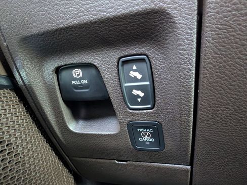 New 2026 RAM 1500 Laramie image 39