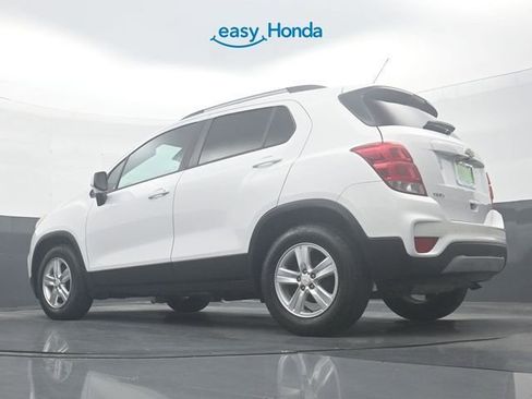 Used 2021 Chevrolet Trax LT image 30
