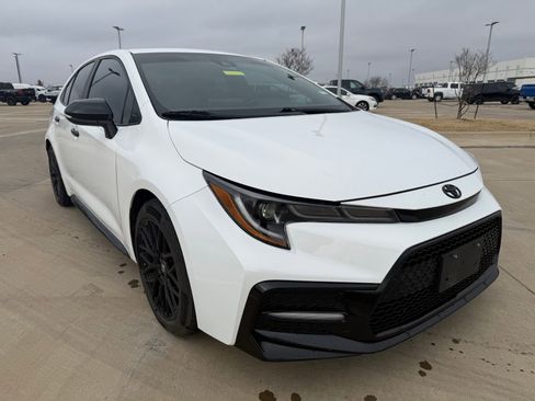 Used 2021 Toyota Corolla SE image 11