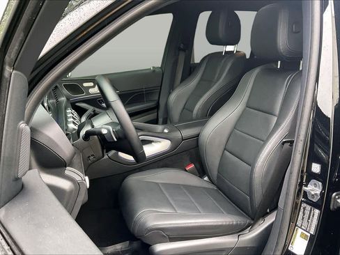 Used 2025 Mercedes-Benz GLE 350 4MATIC image 7