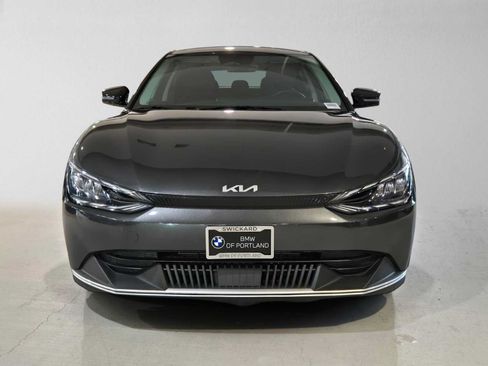 Used 2024 Kia EV6 Light AWD/4WD image 8