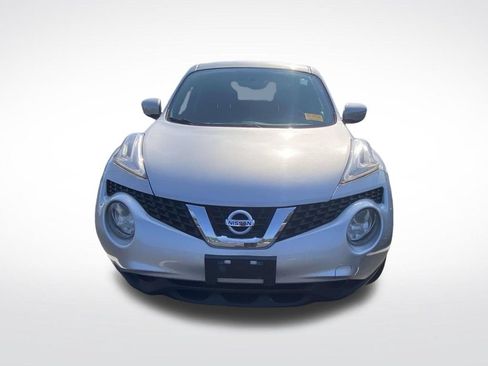 Used 2015 Nissan Juke SV AWD/4WD image 2