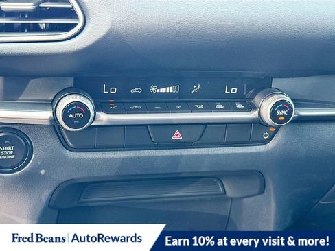 New 2025 MAZDA CX-30 AWD 2.5 S w/ Select Sport Pkg image 16