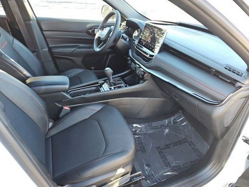 Used 2024 Jeep Compass Trailhawk w/ Trailer Tow Group image 11