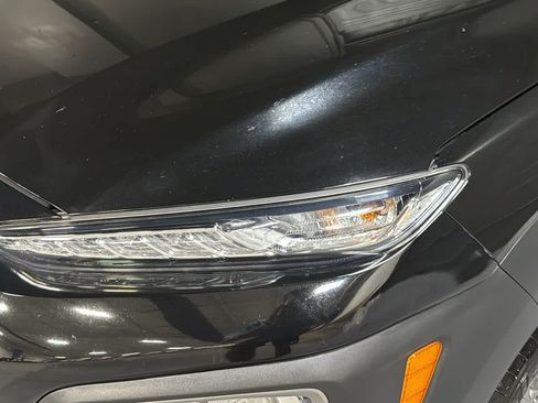 Used 2019 Hyundai Kona SE FWD image 7