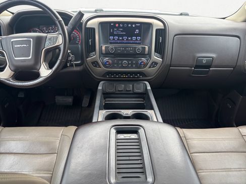 Used 2016 GMC Sierra 3500 Denali w/ Duramax Plus Package AWD/4WD image 10