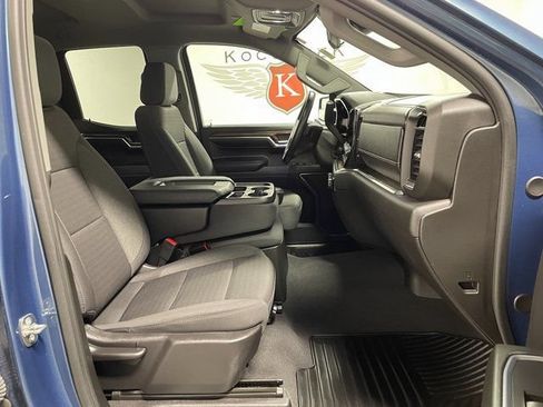 Used 2024 Chevrolet Silverado 1500 LT AWD/4WD image 22