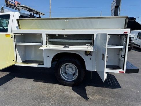 Used 2014 Ford F350 XL w/ Power Equipment Group image 11