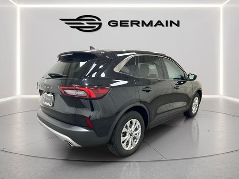 Certified 2024 Ford Escape Active w/ Cold Weather Package FWD image 8