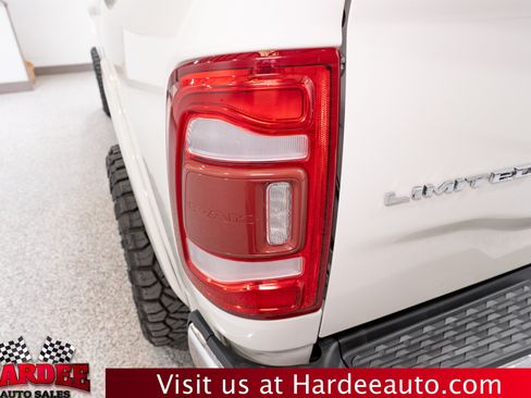 Used 2021 RAM 2500 Limited AWD/4WD image 9